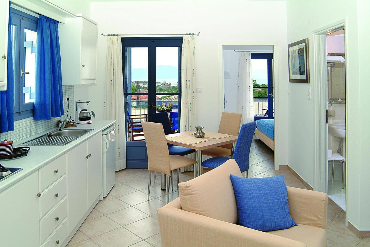 Fistikies Holiday Apartments Aegina Kamer foto