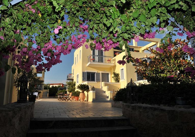 Fistikies Holiday Apartments Aegina Buitenkant foto