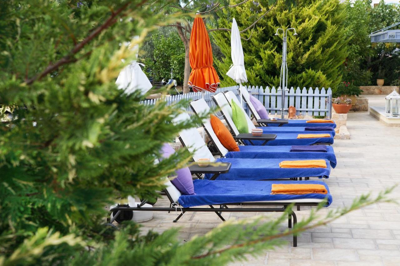 Fistikies Holiday Apartments Aegina Buitenkant foto